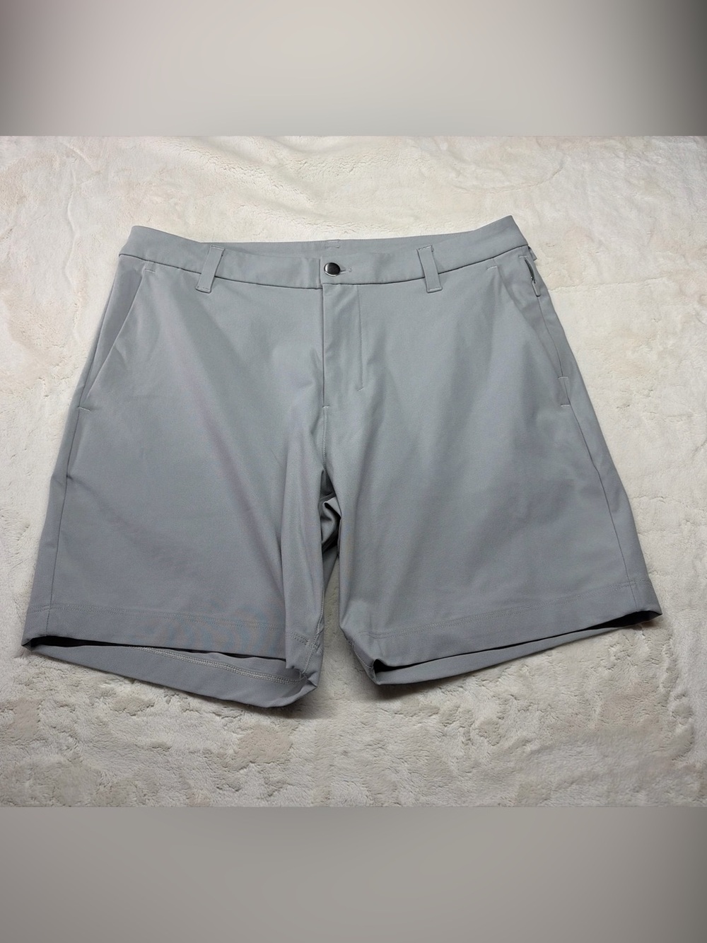 Lululemon Commission Golf Shorts Mens Sz 31 Light Grey LM7AJXS Chino Performance
